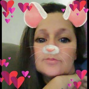 Meet your Posher, Shelly